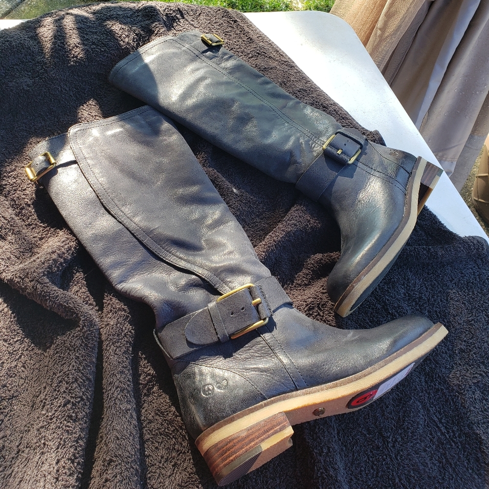 Leather boots